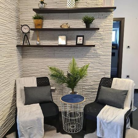 Mc Motilor Apartament Apartment Алба Юлия Екстериор снимка
